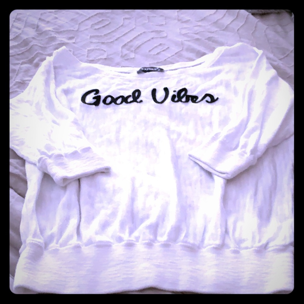 Light weight sweater